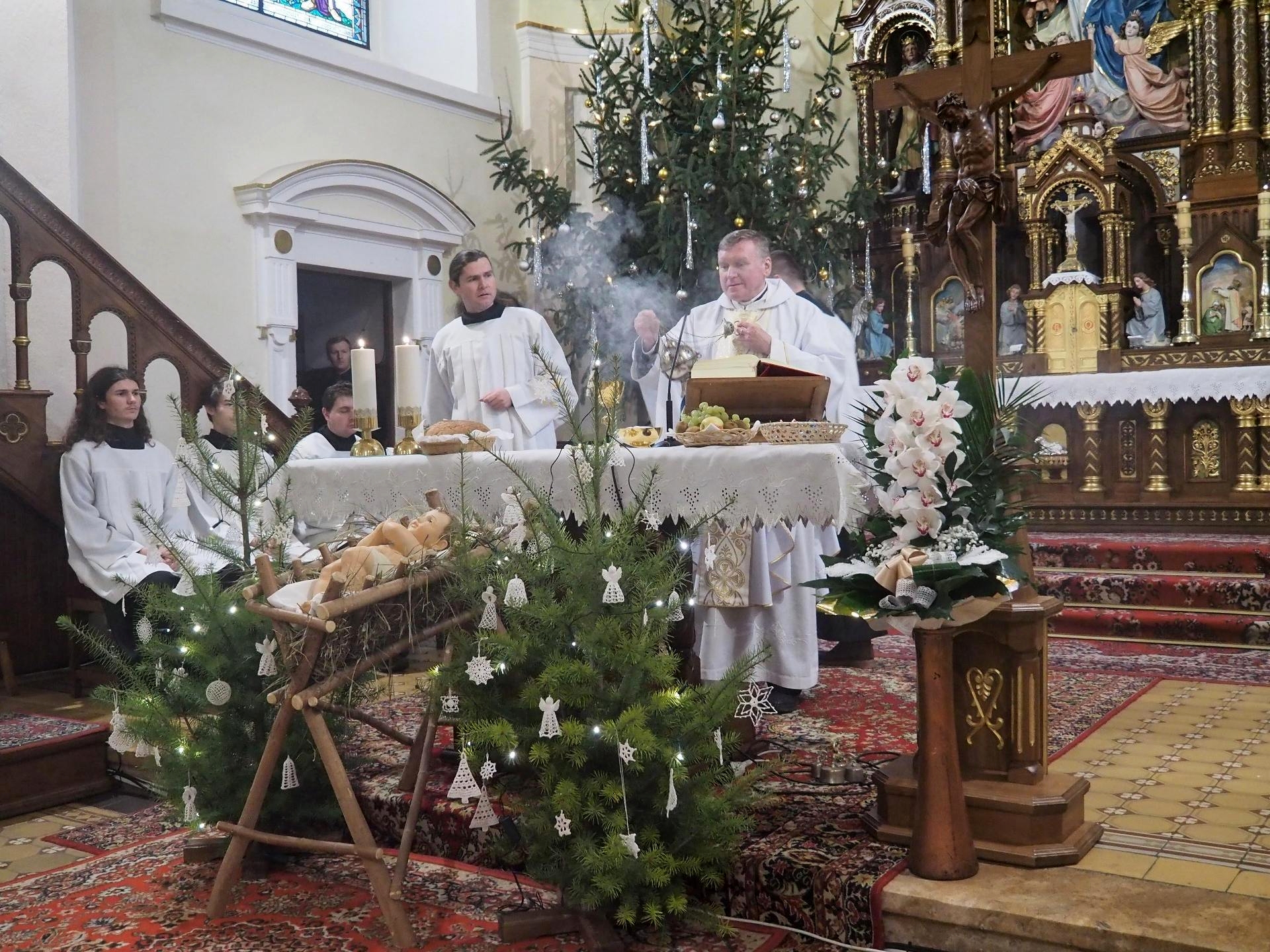 Slávnostná svätá omša NARODENIE PÁNA 25.12.2019